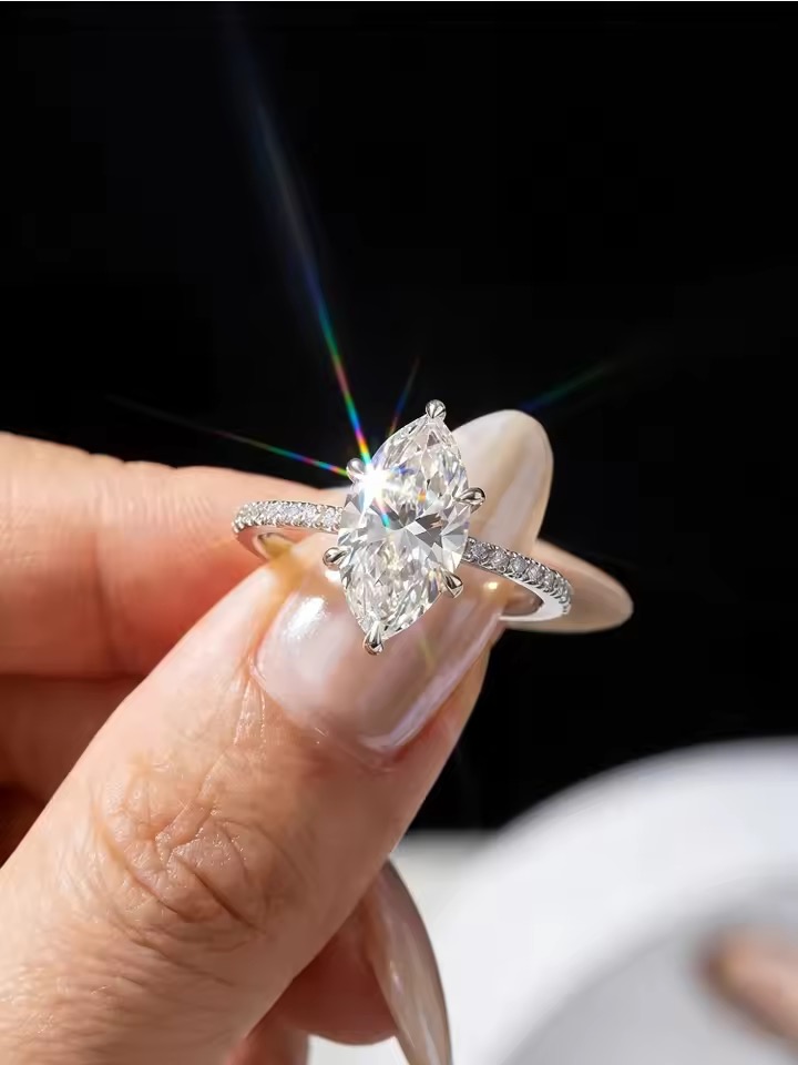 Azlina 2 Carat Moissanite Marquise Ring