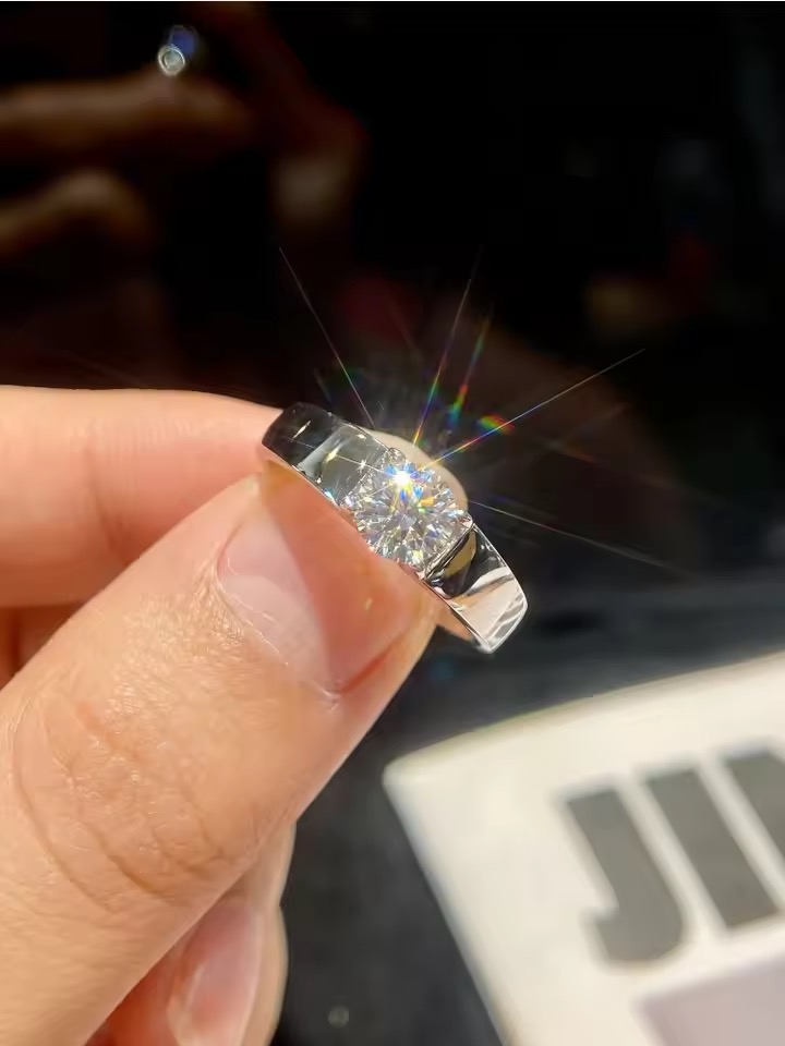 Fakhri 1 Carat Moissanite Men Ring