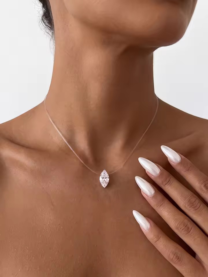 Dhia 1 Carat Moissanite Marquise Necklace